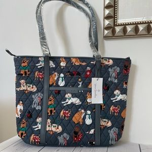 Vera Bradley DOGS Holiday small trimmed Vera tote NEW
